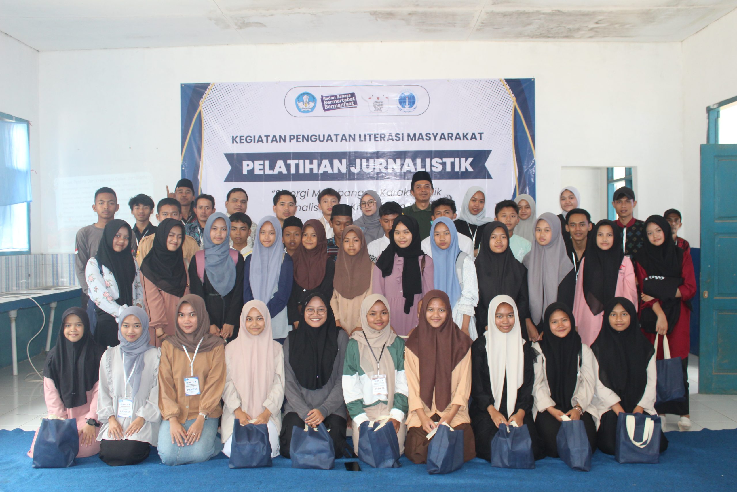 PELATIHAN JURNALISTIK